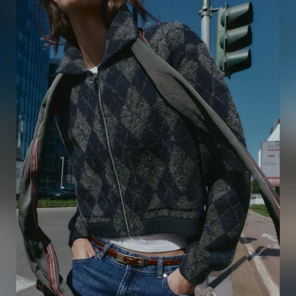 ZARA ARGYLE KNIT BOMBER JACKET - Picture 2 of 13